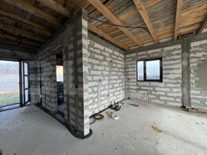 Casa parter, 115 mp construti, 435 mp teren, Carcea zona Primarie - imagine 2