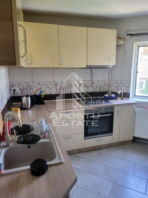 Apartament 2 camere,centrala proprie, decomandat,zona Lipovei