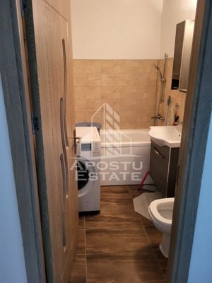 Apartament 2 camere,centrala proprie, decomandat,zona Lipovei - imagine 2