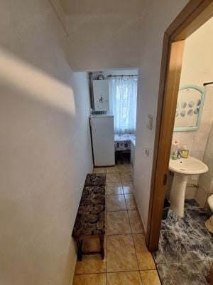 180 euro!!! Apartament cu 1 camera Et 1 cu centrala proprie - imagine 3