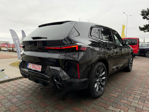 BMW XM Hybrid 4.4 Benzina+Electric 2023 - imagine 3