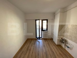 Apartament 3 camere, 80 mp, pretabil spatiu birouri, zona Ultracentrala - imagine 11