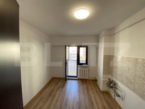 Apartament 3 camere, 80 mp, pretabil spatiu birouri, zona Ultracentrala - imagine 13