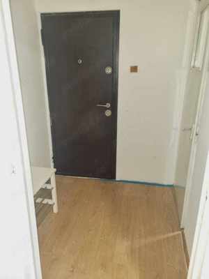 Proprietar vand apartament  - imagine 9