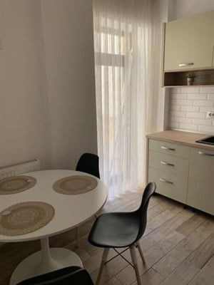 Apartament bloc nou, parcare proprie - imagine 3