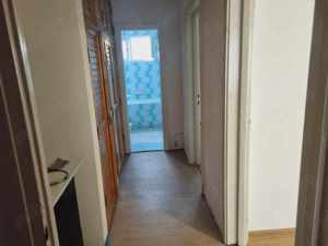 Proprietar vand apartament  - imagine 12