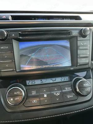 Toyota Rav-4 din 2015, Withe Edition cu interior piele - imagine 6