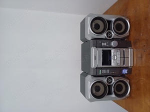 Combina muzicala SONY