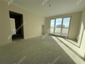 Penthouse 2 camere terasa 45 mp loc parcare zona Calea Surii Mici - imagine 3