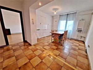 Apartament 3 camere decomandat | 2 bai | 73,79 mp , zona Narcisa