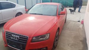 Dezmembrez Audi A5 - imagine 4
