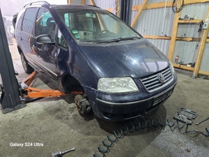 Dezmembrarea Volkswagen Sharan 2.0 TDI motor tip BRT 140 cp - imagine 8