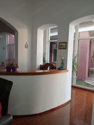 Casa 9 camere de inchiriat Destinatii multiple , Disponibila imediat - imagine 1