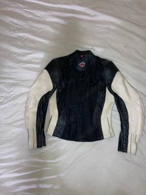  Costumație moto piele textil, HEIN GERICKE, 38 S,pantaloni 36 m damă mici urme de uzura - imagine 2