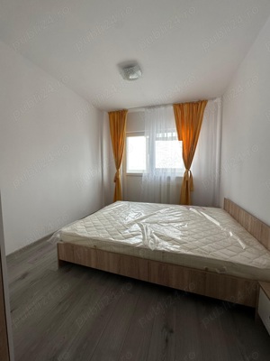 Apartament cu 3 camere, localizat în zona de jos a oraşului. - imagine 4