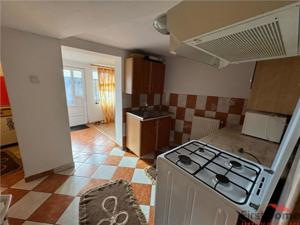 Casa stradala de vanzare in Focsani , str Odobesti nr 56 - imagine 9