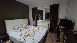 Apartament 3 camere, etaj intermediar, bloc cu lift, zona Iulius Mall - imagine 2