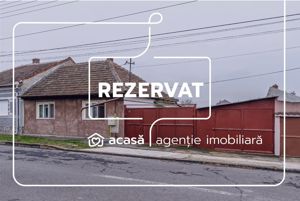 Casă cu 2 camere, teren, garaj în Bujac / Necesită renovare