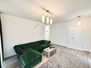 NOU | Apartament Luxos cu 3 Camere, 2 Băi și Terasă generoasă - Zona Lipovei - imagine 3