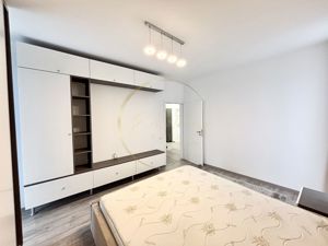 NOU | Apartament Luxos cu 3 Camere, 2 Băi și Terasă generoasă - Zona Lipovei - imagine 7