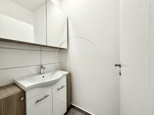 NOU | Apartament Luxos cu 3 Camere, 2 Băi și Terasă generoasă - Zona Lipovei - imagine 12