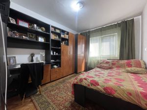 NOU | Apartament spațios 3 camere - Soarelui DECOMANDAT - RENOVAT - imagine 5