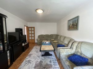 NOU | Apartament spațios 3 camere - Soarelui DECOMANDAT - RENOVAT - imagine 4