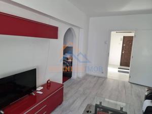 Apartament 2 camere de vanzare Titan - 1 Decembrie 1918 - imagine 2