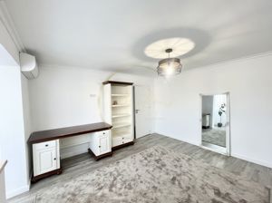 NOU | Apartament spatios 2 camere - Dâmbovița - imagine 2