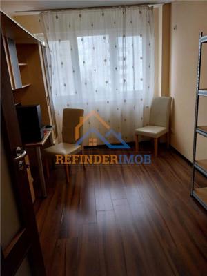 Apartament 3 camere de vanzare Dristor - Ramnicu Sarat - imagine 2