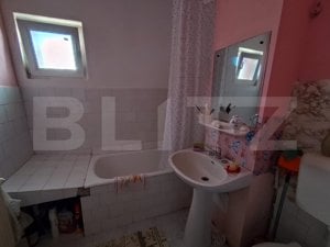 Apartament cu 3 camere decomandat, 58 mp, zona Cetate - imagine 7