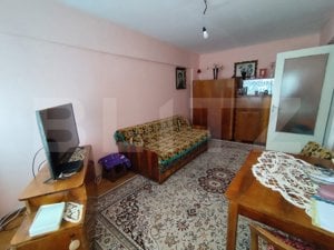 Apartament cu 3 camere decomandat, 58 mp, zona Cetate - imagine 5