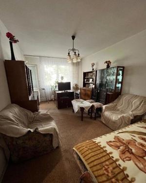 Apartament 3 camere, decomandat, 2 bai, parcul National , metrou Titan 10 min - imagine 2