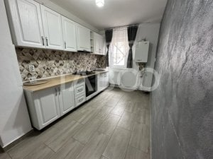 Apartament de vanzare recent renovat 2 camere beci de depozitare - imagine 5