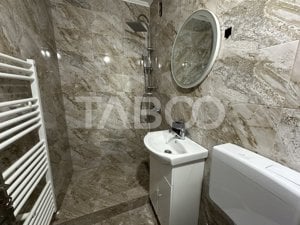 Apartament de vanzare recent renovat 2 camere beci de depozitare - imagine 7