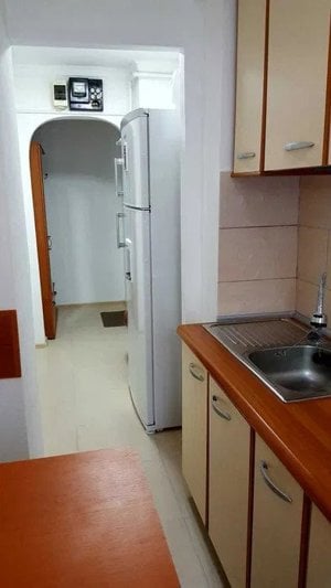 Apartament de 2 camere, semidecomandat, 40 mp, centrala, zona Lujerului  - imagine 6