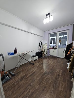 Apartament 3 camere decomandat Soseaua Giurgiului / Luica - imagine 12