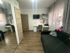 Apartament modern cu 2 camere zona Porii - imagine 9