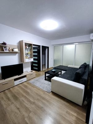 Proprietar, Apartament 3 camere, 2 bai, 2 minute metrou D. Leonida, Str Eclipsei - imagine 2