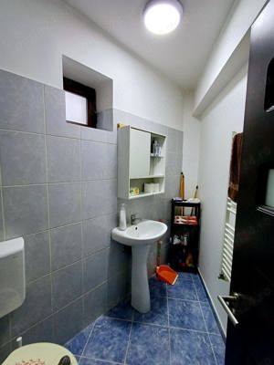 Proprietar, Apartament 3 camere, 2 bai, 2 minute metrou D. Leonida, Str Eclipsei - imagine 8