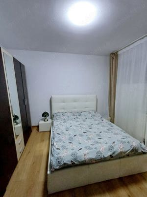 Proprietar, Apartament 3 camere, 2 bai, 2 minute metrou D. Leonida, Str Eclipsei - imagine 3