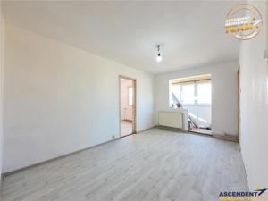 Tur Virtual!Apartament cu 2 camere, 34 mp, renovabil, Cartierul Ciucului, Sfantu Gheorghe - imagine 2