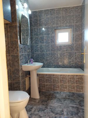 Inchiriez apartament 2 camere decomandat, Alba Iulia.  - imagine 3