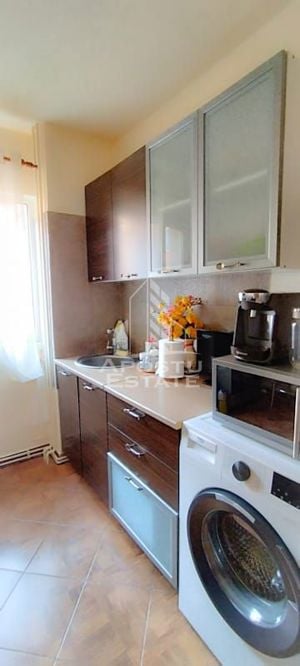 Apartament cu 2 camere, etaj intermediar,confort I, zona Dambovita - imagine 6