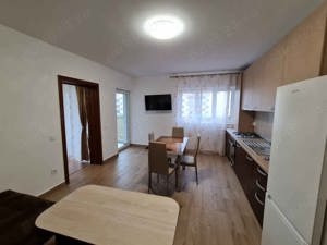 Inchiriez apartament, 2 camere, Selimbar (zona Mall) - imagine 2