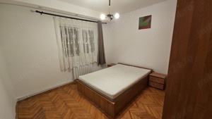 Inchiriez apartament 3 camere Decomandat Centrala Zona Soarelui - imagine 3