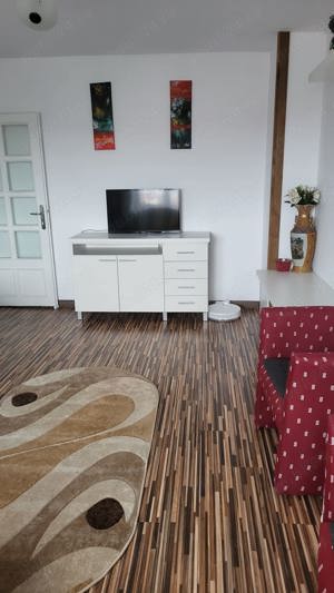 Închiriez apartament 3camere  - imagine 6