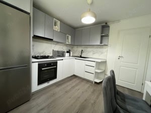 Vând apartament 3 camere renovat , mobilat și utilat  - imagine 7