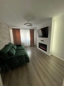 Vând apartament 3 camere renovat , mobilat și utilat 