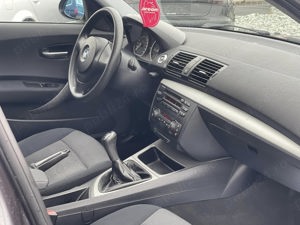 BMW 118 Diesel Manual - imagine 7